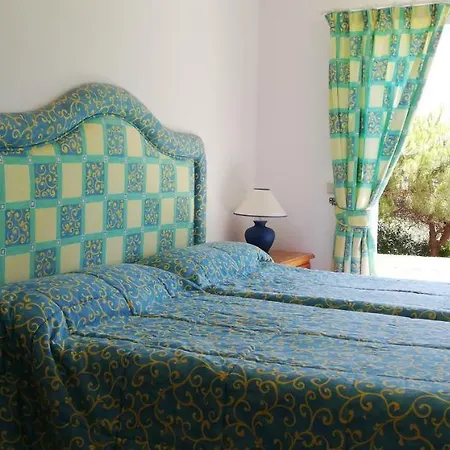 Azurite Vila do Bispo